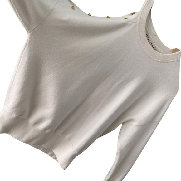ALICE + OLIVIA - Michael Crewneck Pullover with Cut Shoulder Soft White/Gold SP - Picture 10 of 15